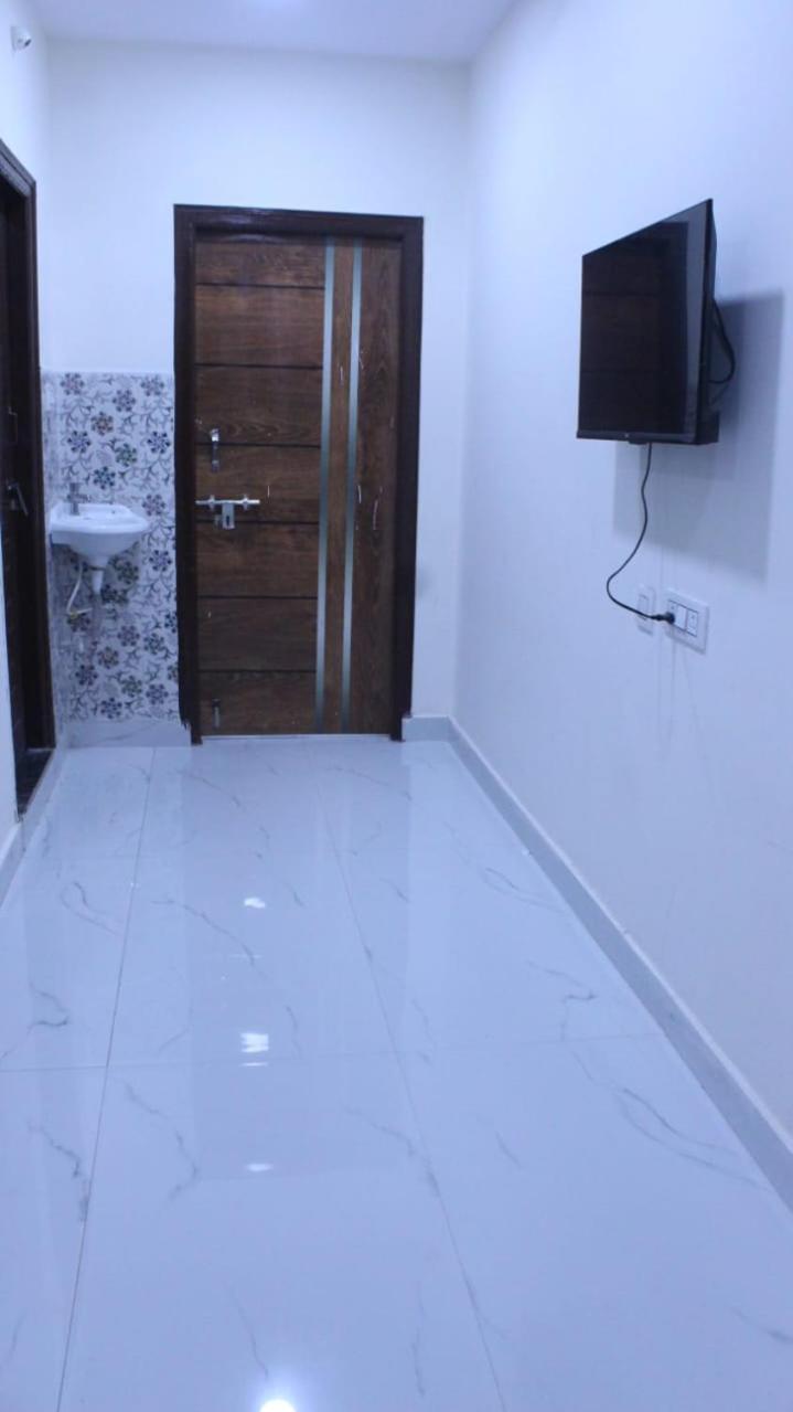 Loyal Apartment1 Bhk Gachibowli Hyderabad Exterior photo